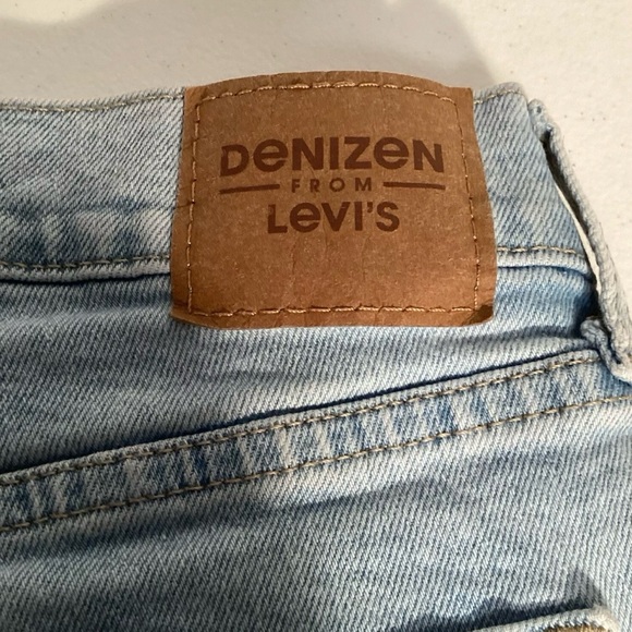 DENIZEN From Levis Women’s Size 11 * Vintage High Rise Cuffed Denim Jean Shorts - Picture 3 of 7